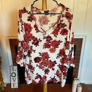 Torrid size 2 floral blouse